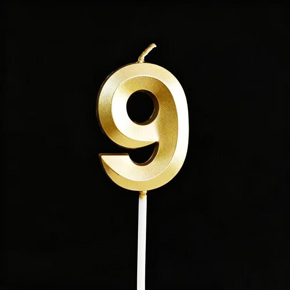 Gold Curved Number 9 Birthday Candle
